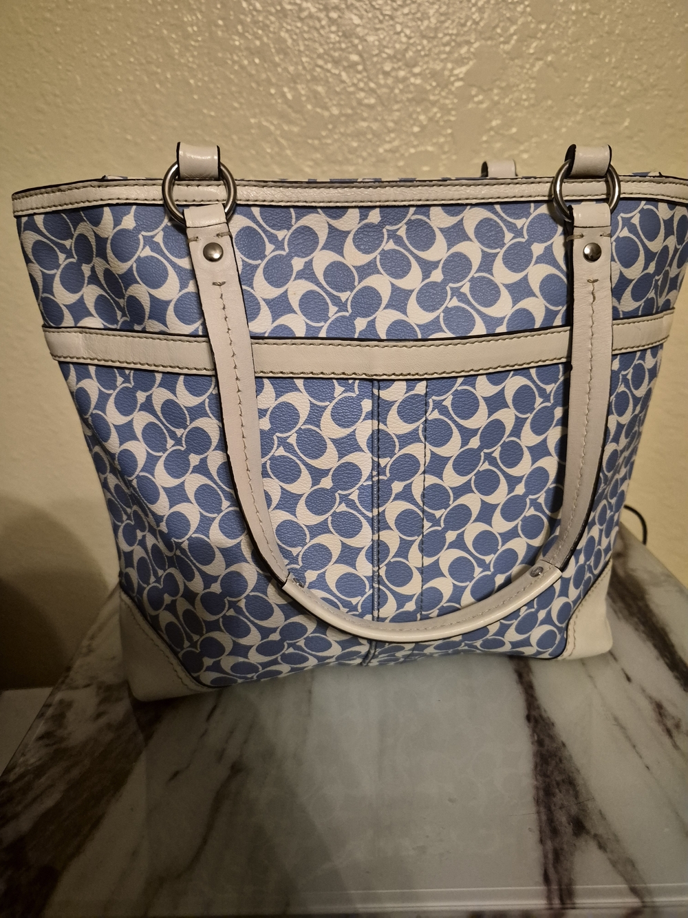 Coach Patterned Tote Bag with Coin Pouch - Picture 8 of 16
